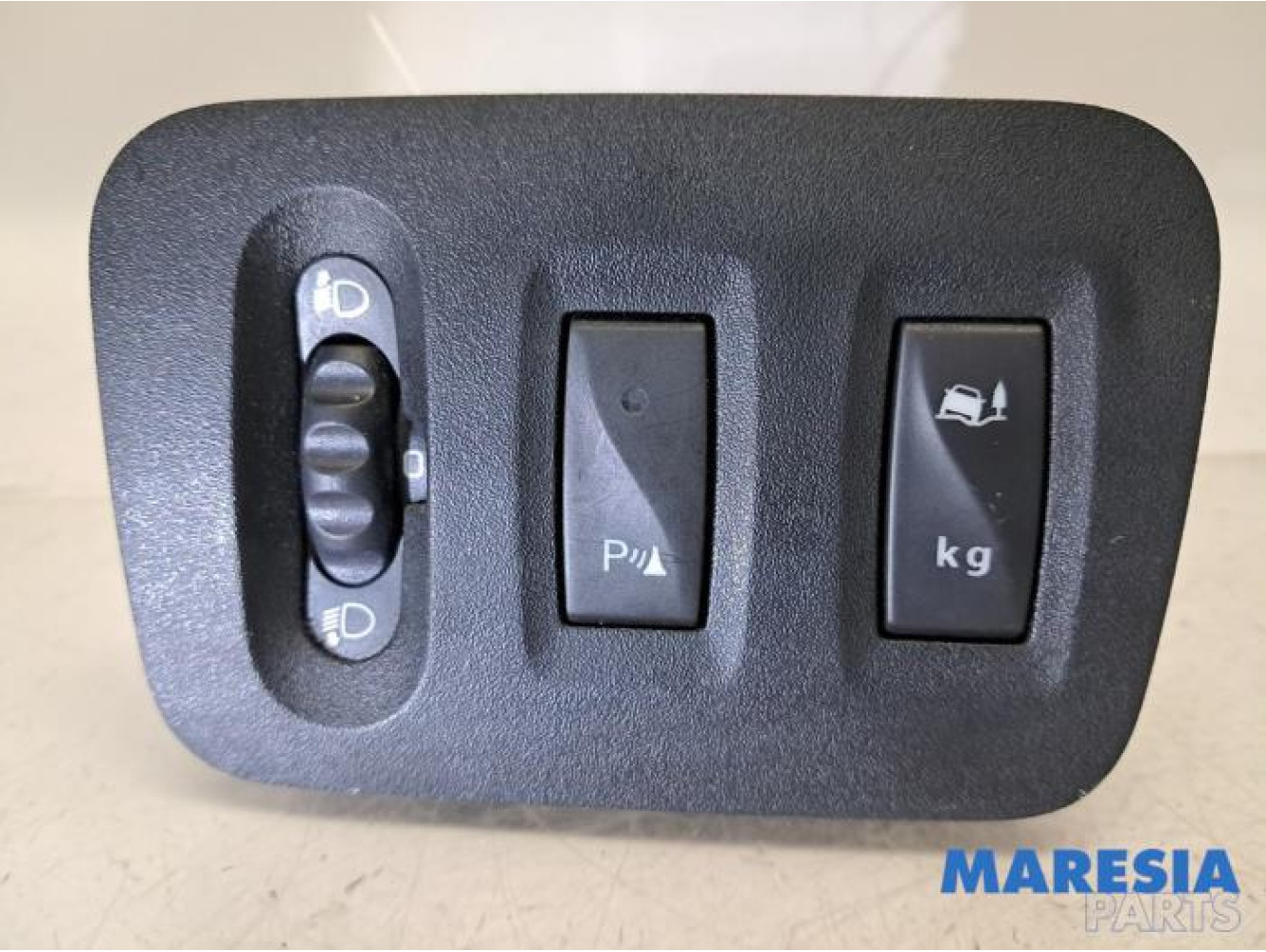 Renault - Master - AIH headlight switch