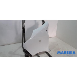 Renault - Trafic - Front wing, left