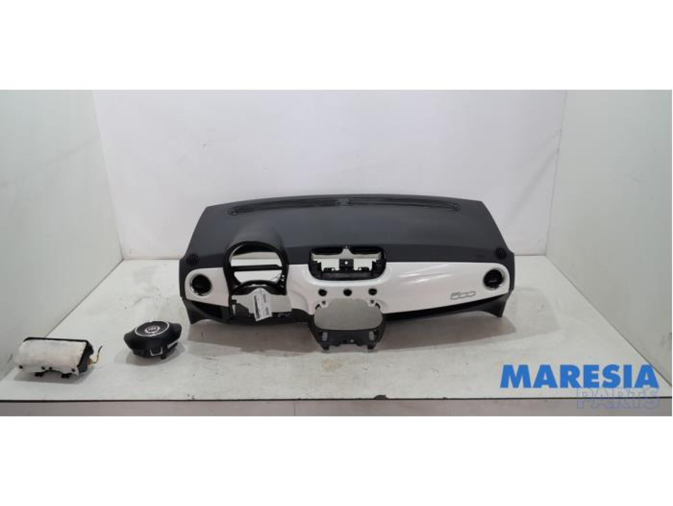 Fiat - 500 - Airbag set + dashboard