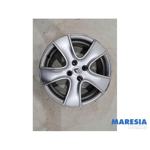 Renault - Clio - Wheel