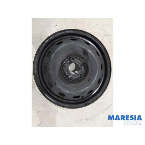 Renault - Trafic - Wheel