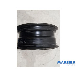 Renault - Trafic - Wheel