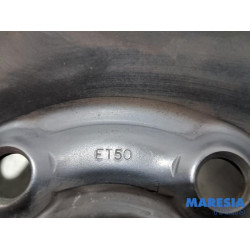 Renault - Trafic - Wheel