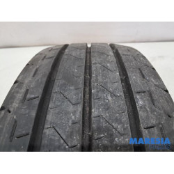 Renault - Trafic - Tyre