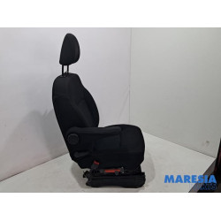 Renault - Trafic - Seat, left