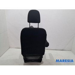 Renault - Trafic - Seat, left