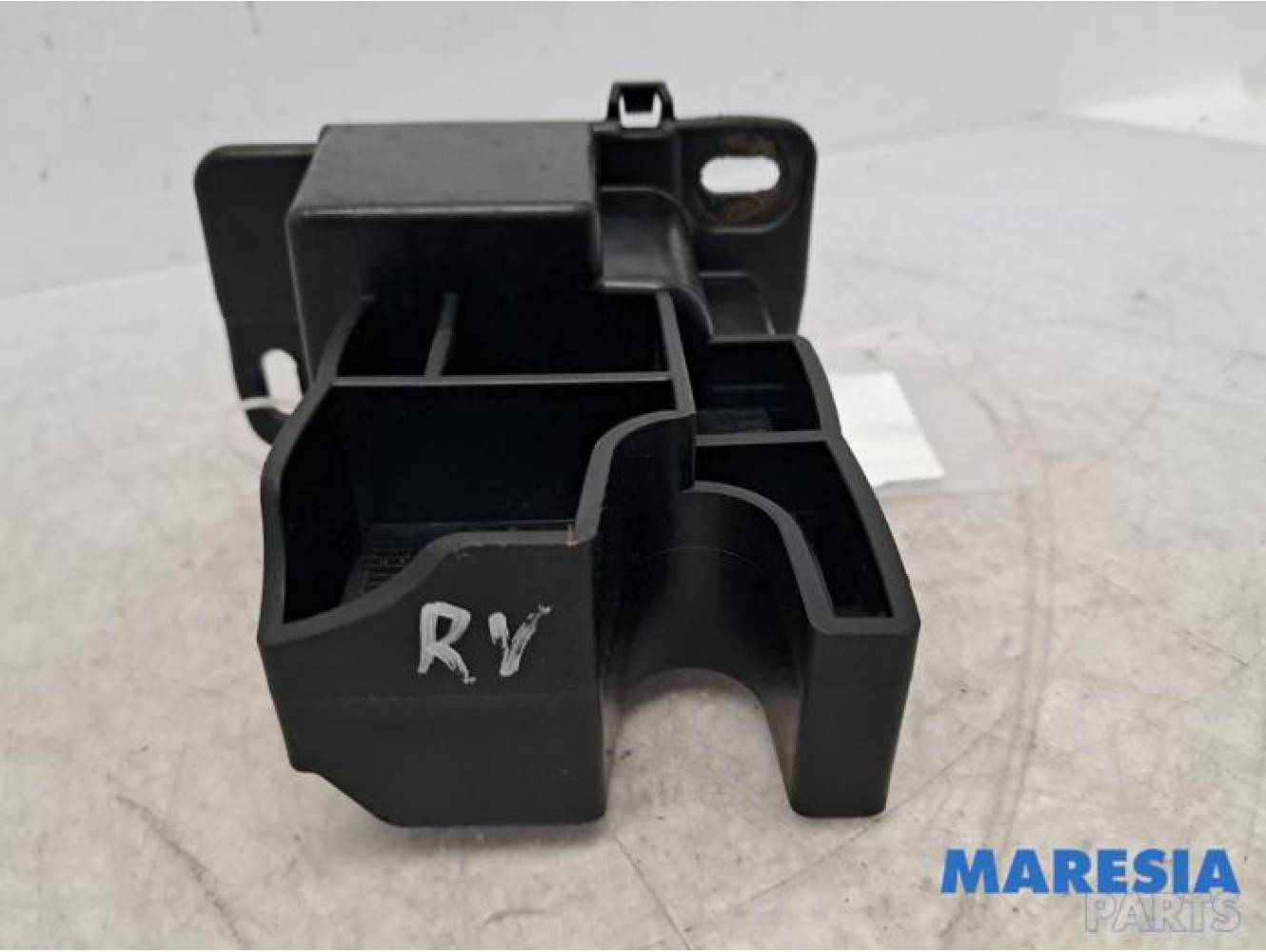 Renault - Clio - Support pare-chocs avant droit