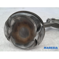 Renault - Twingo - Connecting rod