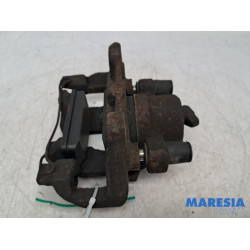 Renault - Clio - Front brake calliper, left