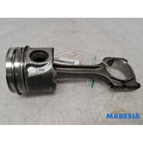 Alfa Romeo - Giulia - Connecting rod