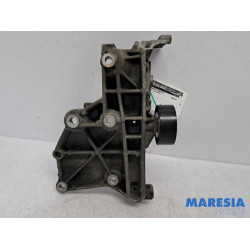 Alfa Romeo - 159 - Support pompe direction assistée