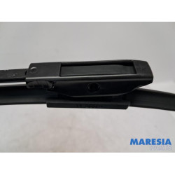 Citroen - C4 Cactus - Front wiper arm