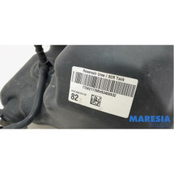 Renault - Trafic - Adblue tank