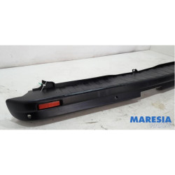 Renault - Trafic - Rear bumper component, central