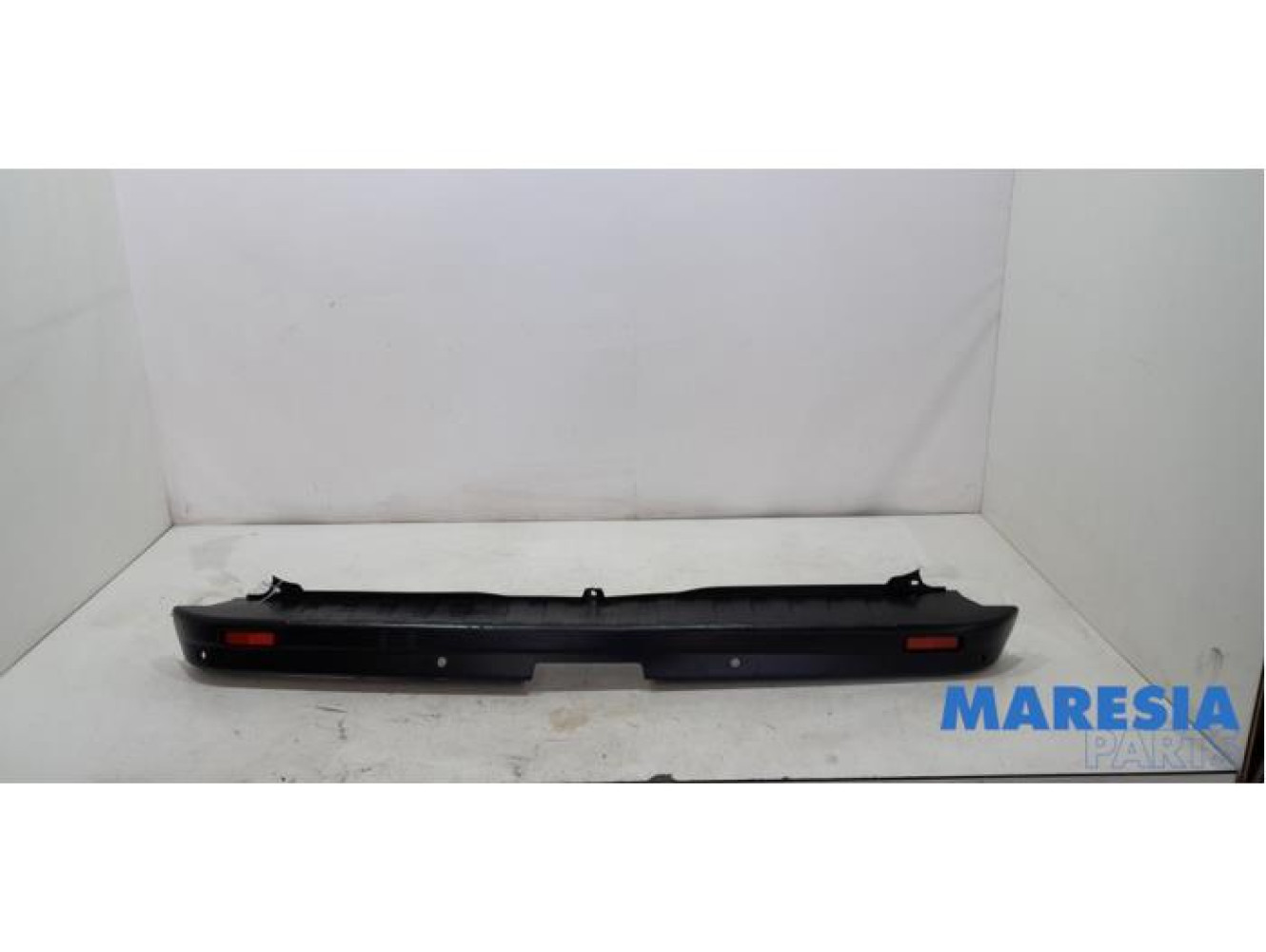 Renault Trafic Rear Tail Light 2010-2015 Passenger Side Left Hand – Ultimate Styling