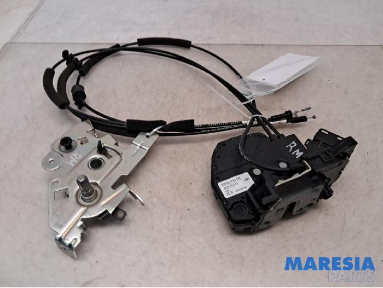 Renault - Trafic - Schiebetür Schließmechanik rechts