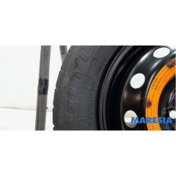 Fiat - 500 - Krikset + reservewiel