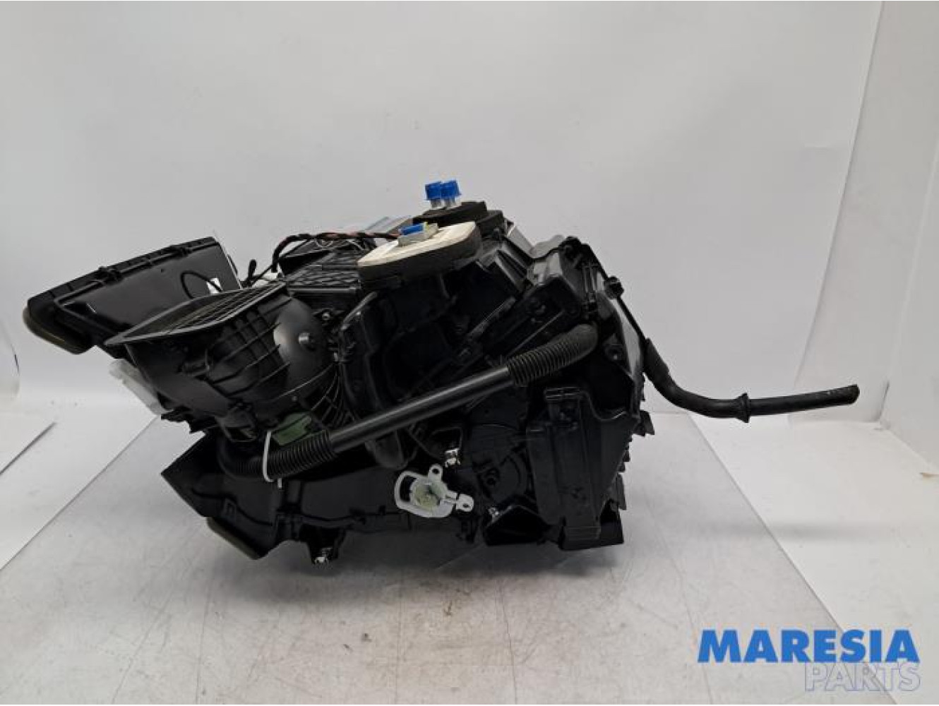 Renault - Trafic - Heizgehäuse