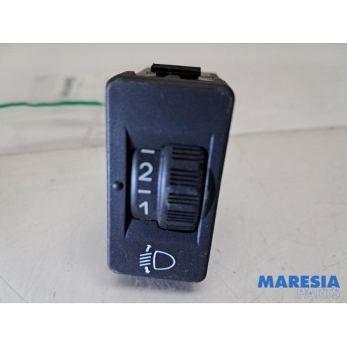 Citroen - Berlingo - AIH headlight switch