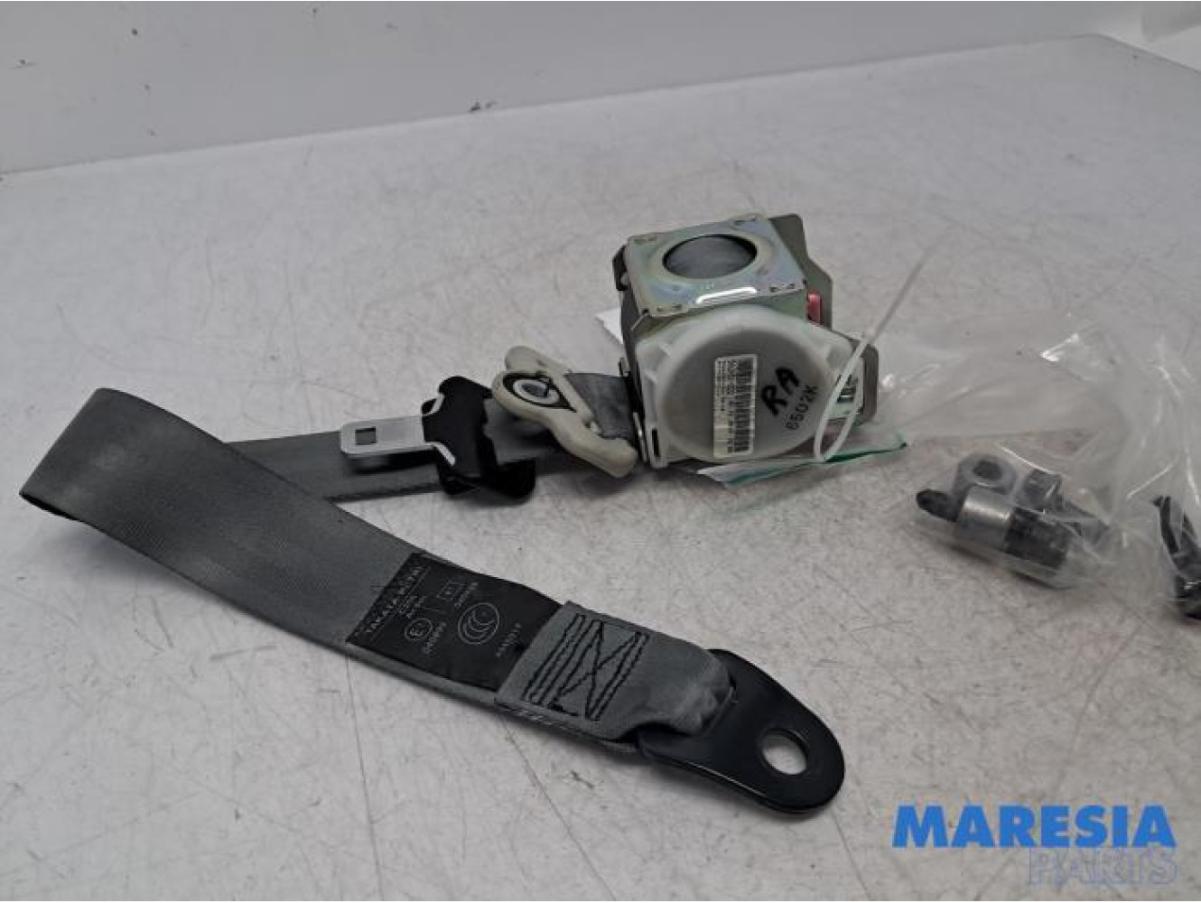 Citroen - Berlingo - Sicherheitsgurt rechts hinten