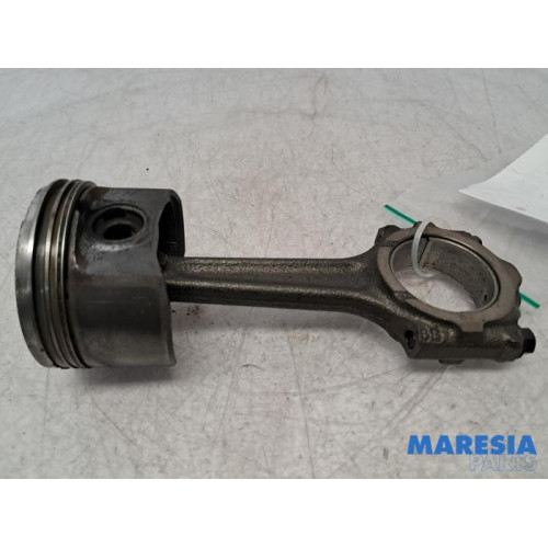 Fiat - Panda - Connecting rod
