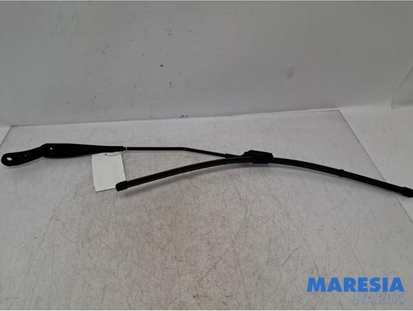 Citroen - Berlingo - Front wiper arm