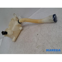 Citroen - Berlingo - Front windscreen washer reservoir