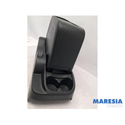 Citroen - Berlingo - Armrest