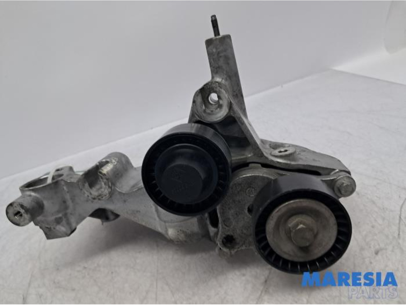 Renault - Master - Dynamostütze oben