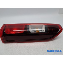 Renault - Trafic - Feu arrière droit