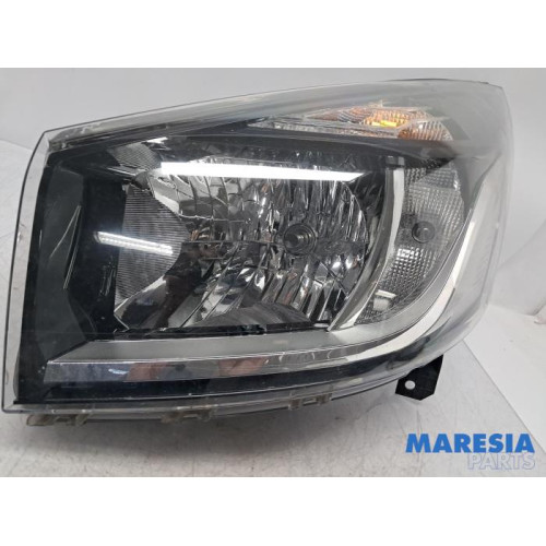 Renault - Trafic - Scheinwerfer links