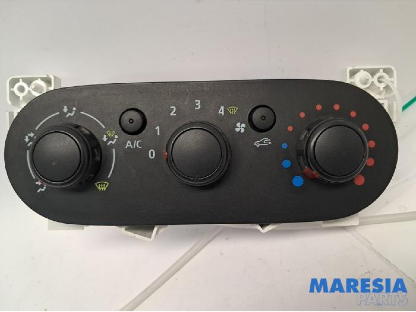 Renault - Trafic - Heater control panel