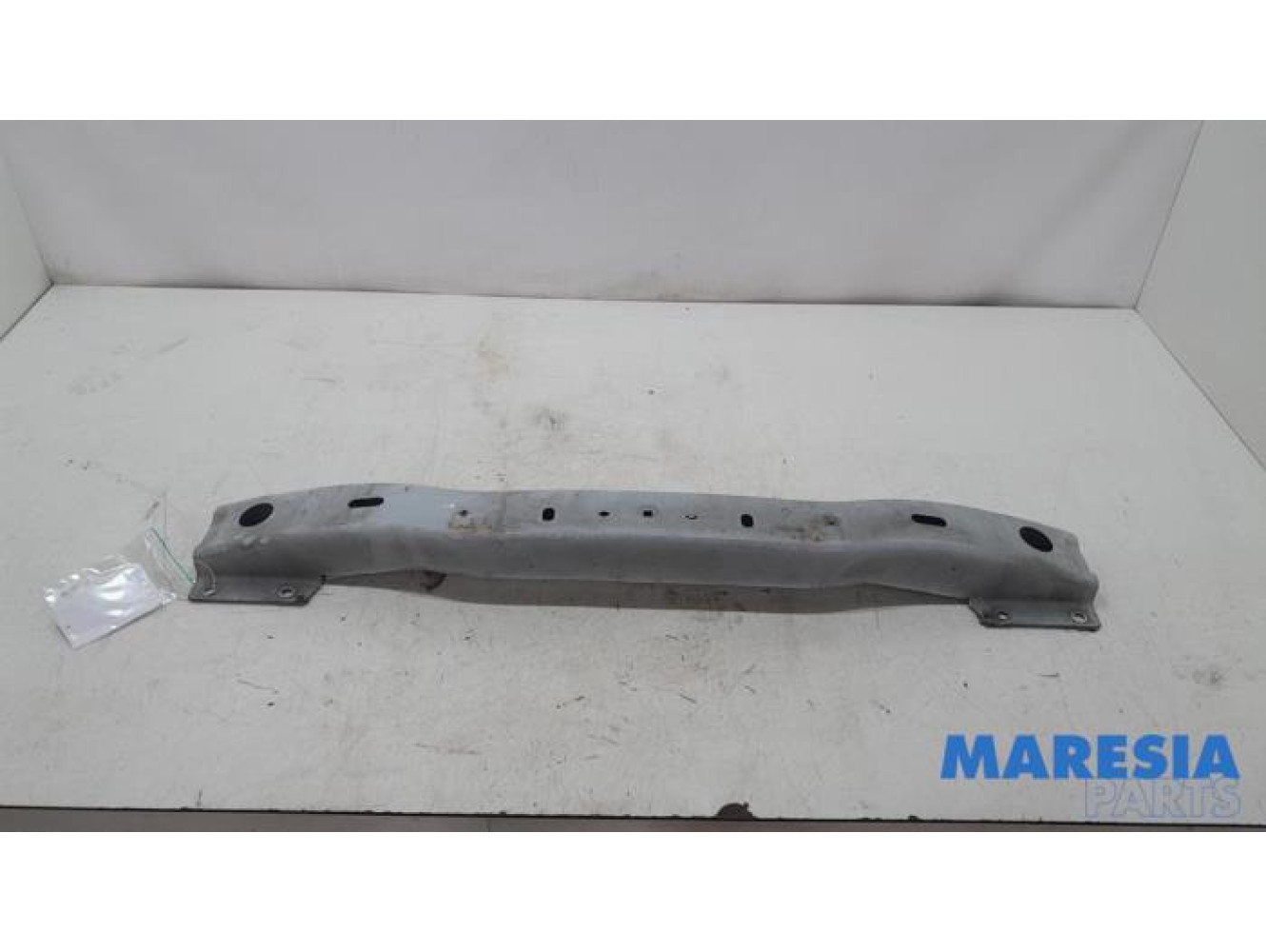 Opel - Movano - Bumperframe voor
