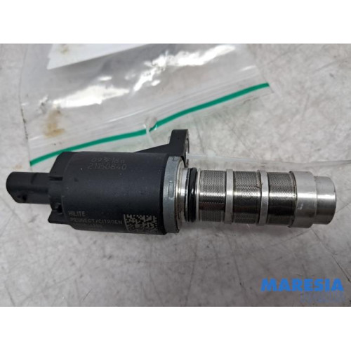 Peugeot - 5008 - Camshaft adjuster