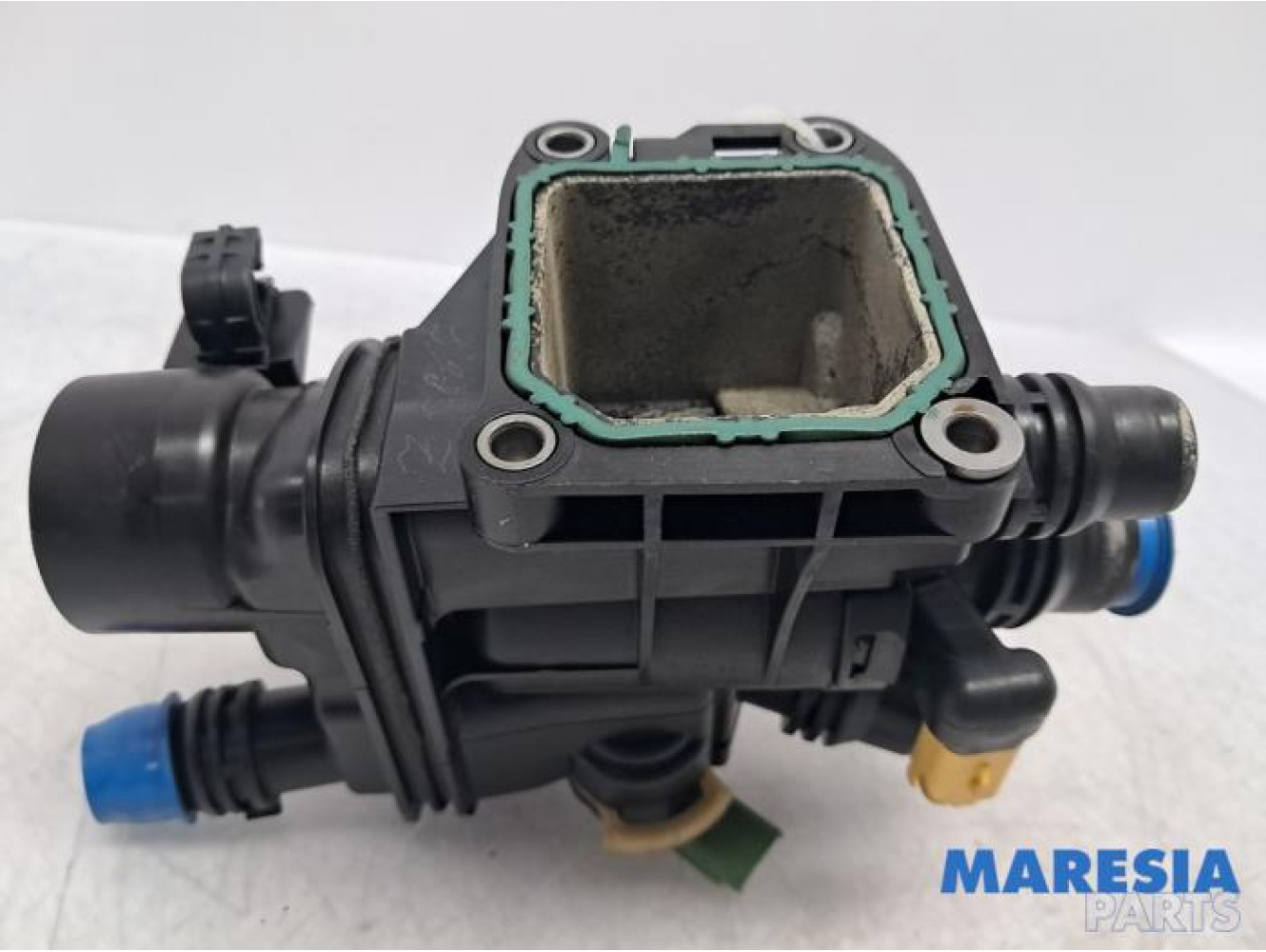Peugeot - 5008 - Thermostat housing