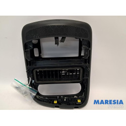 Renault - Clio - Cadre radio