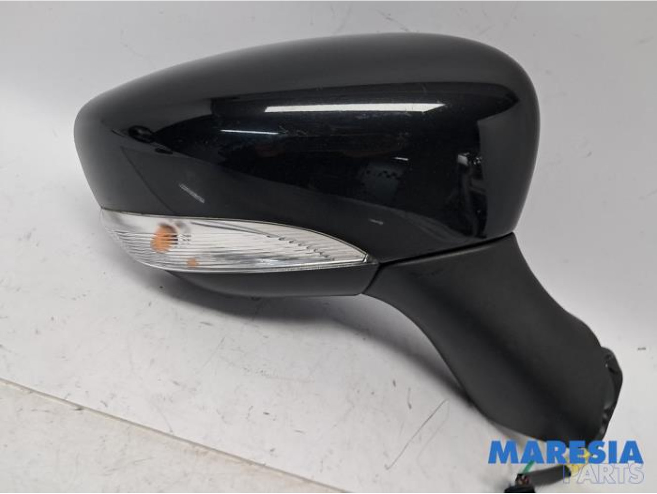 Renault - Clio - Wing mirror, right