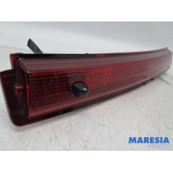 Renault - Clio - Third brake light