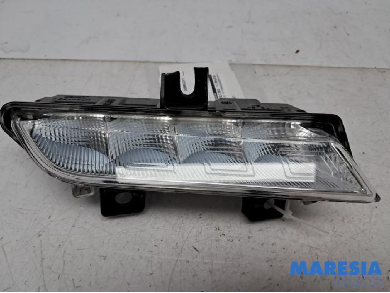 Renault - Clio - Daytime running light, right