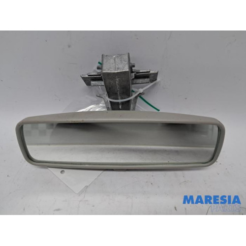 Renault - Clio - Rear view mirror