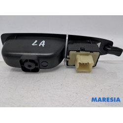 Renault - Clio - Electric window switch