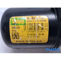 Renault - Clio - Front wiper motor