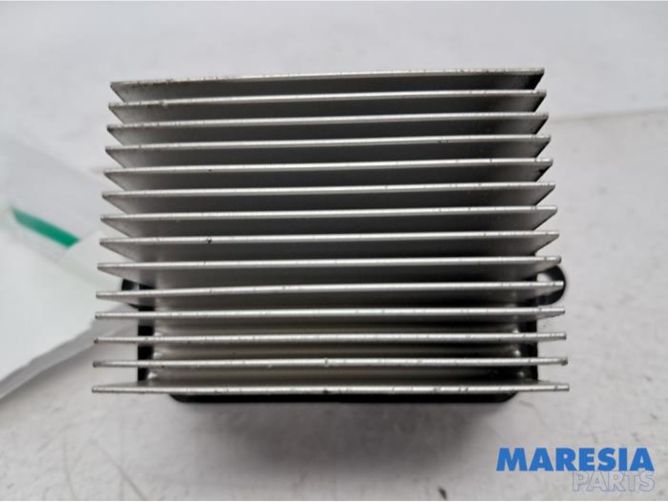 Renault - Clio - Heater resistor