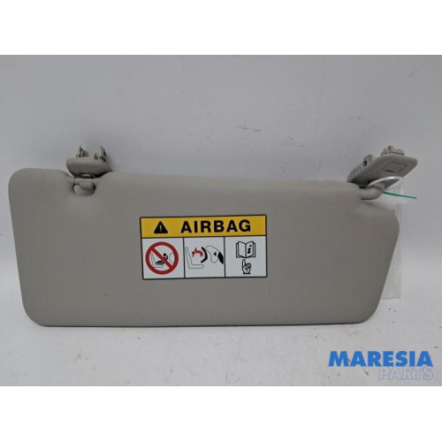 Renault - Clio - Sun visor