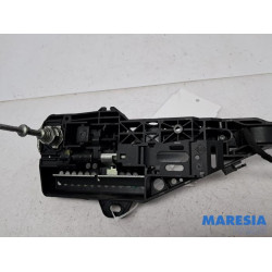 Renault - Clio - Door handle 4-door, front left