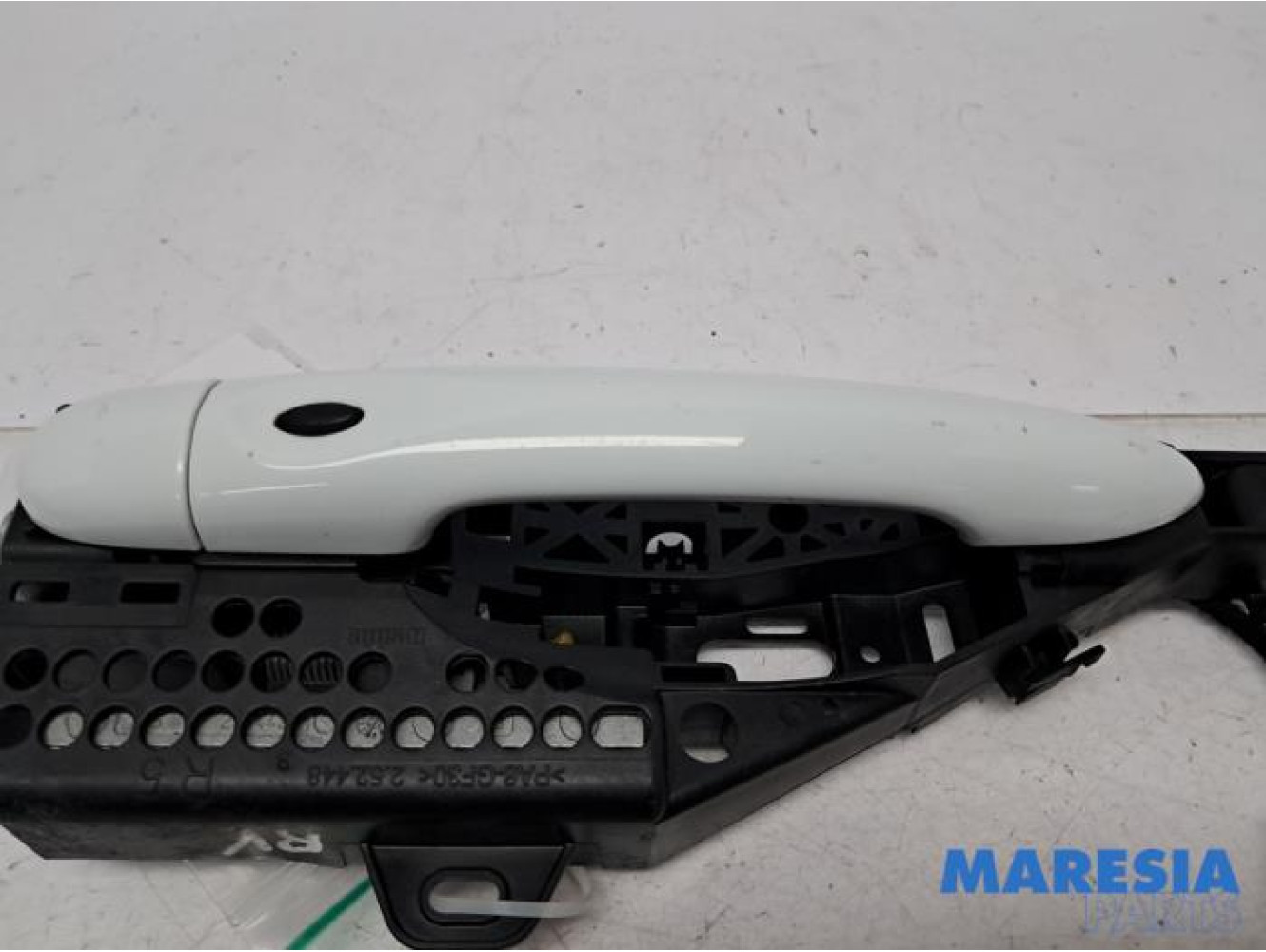 Renault - Clio - Front door handle 4-door, right