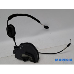 Renault - Clio - Front door lock mechanism 4-door, right