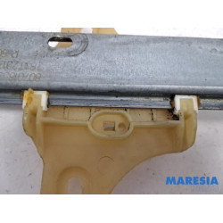 Renault - Clio - Window mechanism 4-door, front left