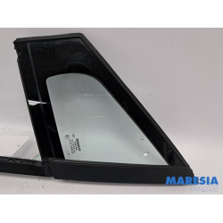 Renault - Clio - Quarter light, front left