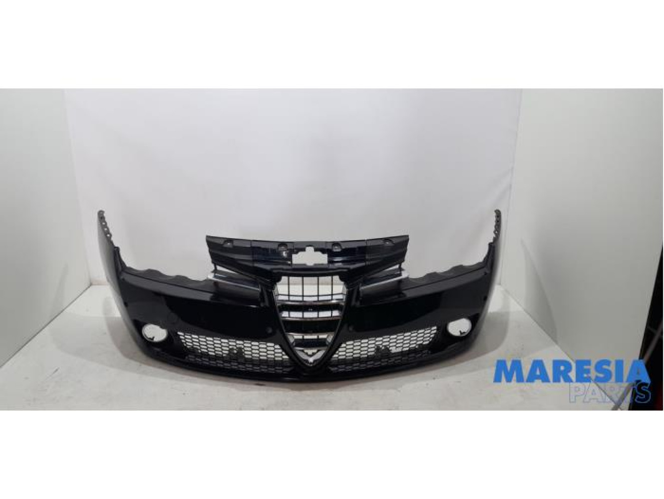 Alfa Romeo - 159 - Front bumper